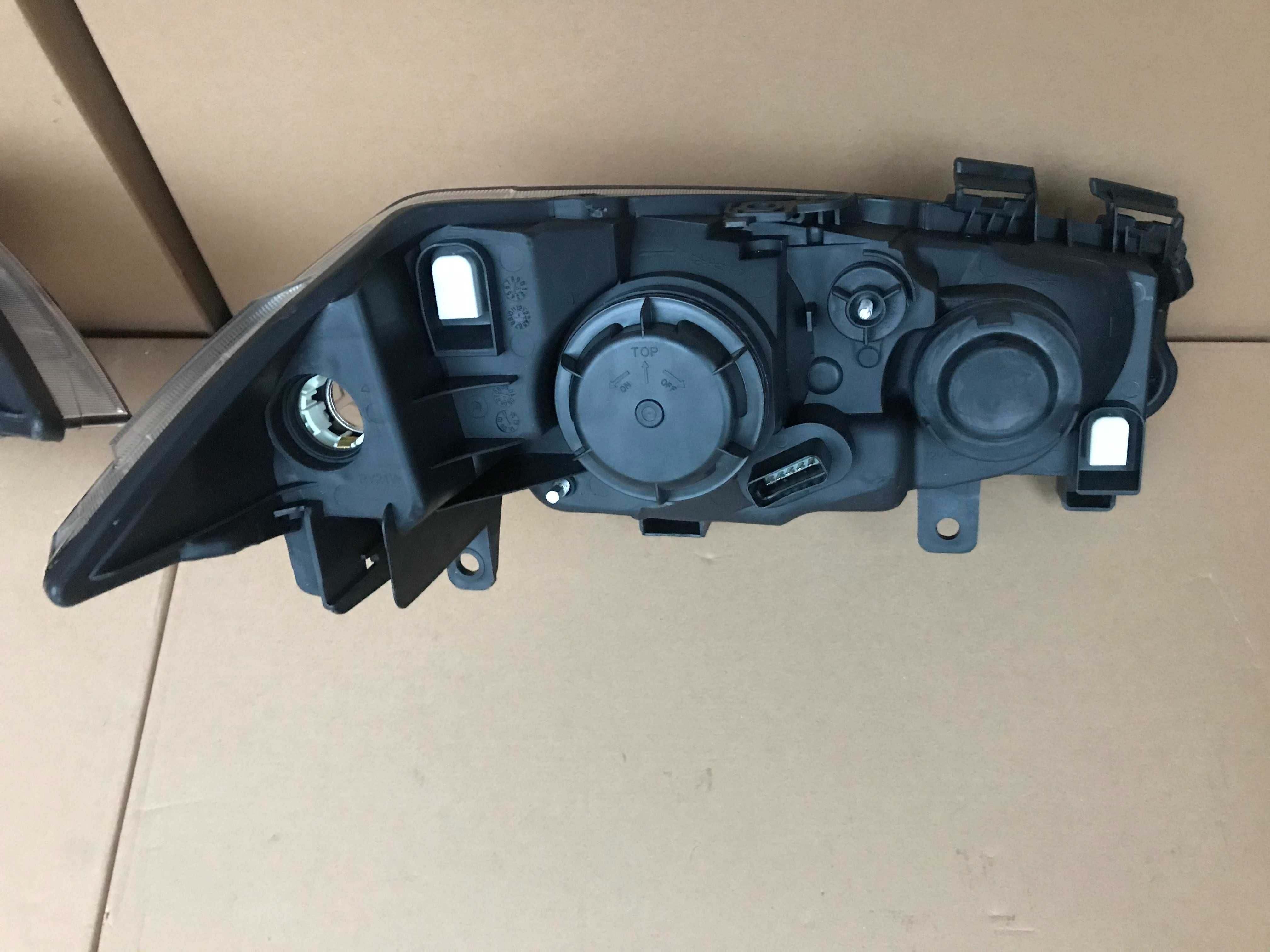 Фара фари Фары Renault Megane 2 Рено Меган 2 (02-06)