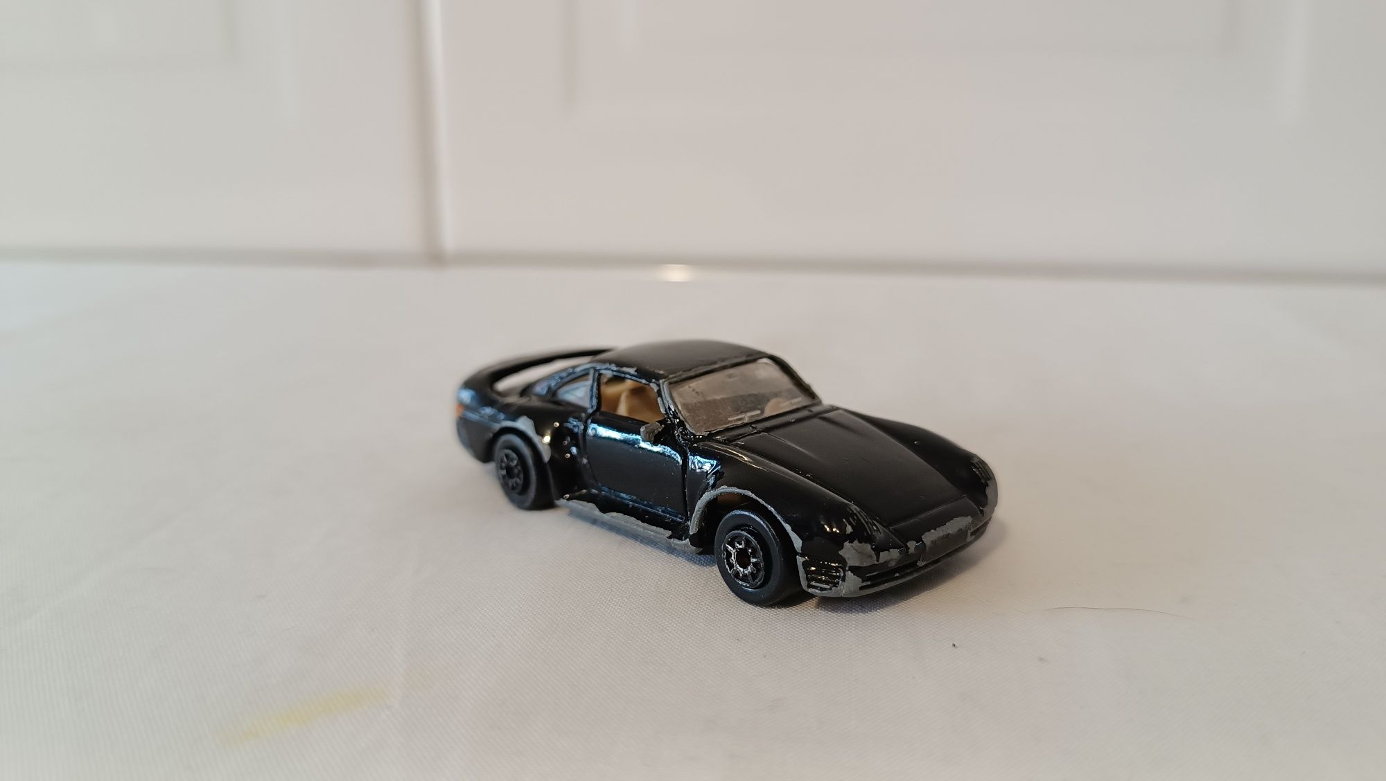 Porsches 959. Carro miniatura. Maisto 7 cm