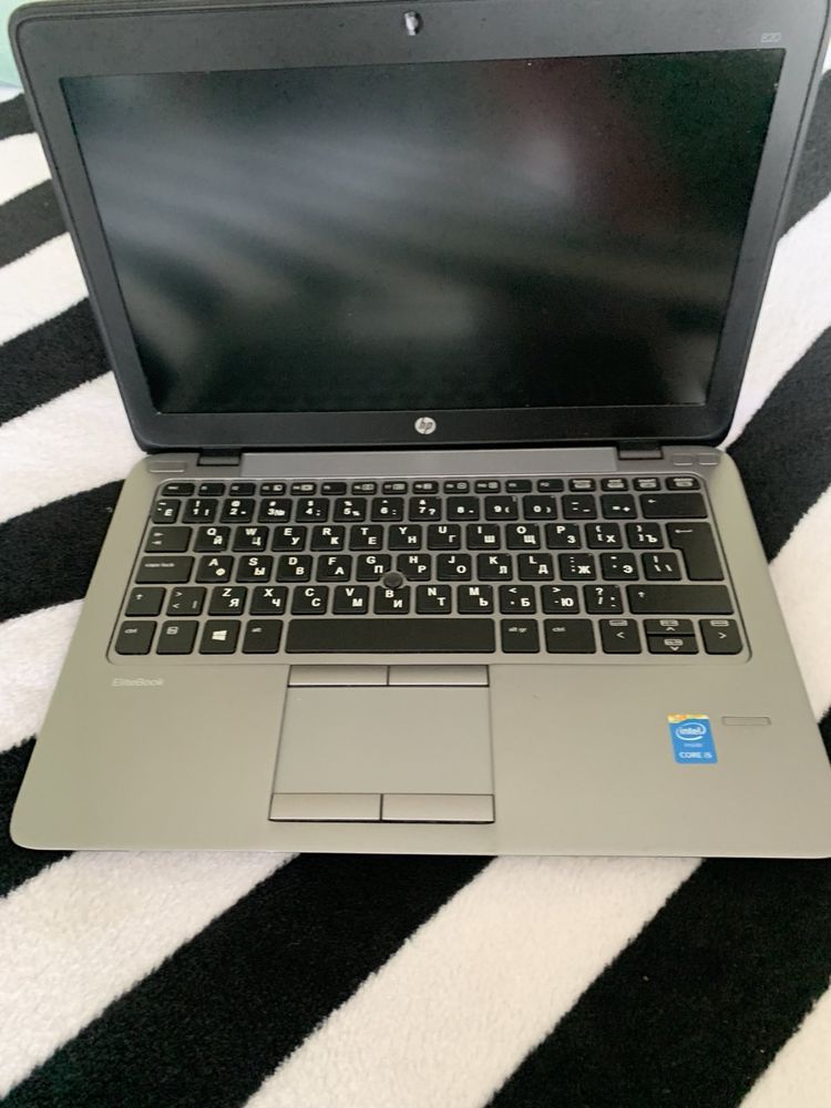 Ноутбук HP EliteBook 820