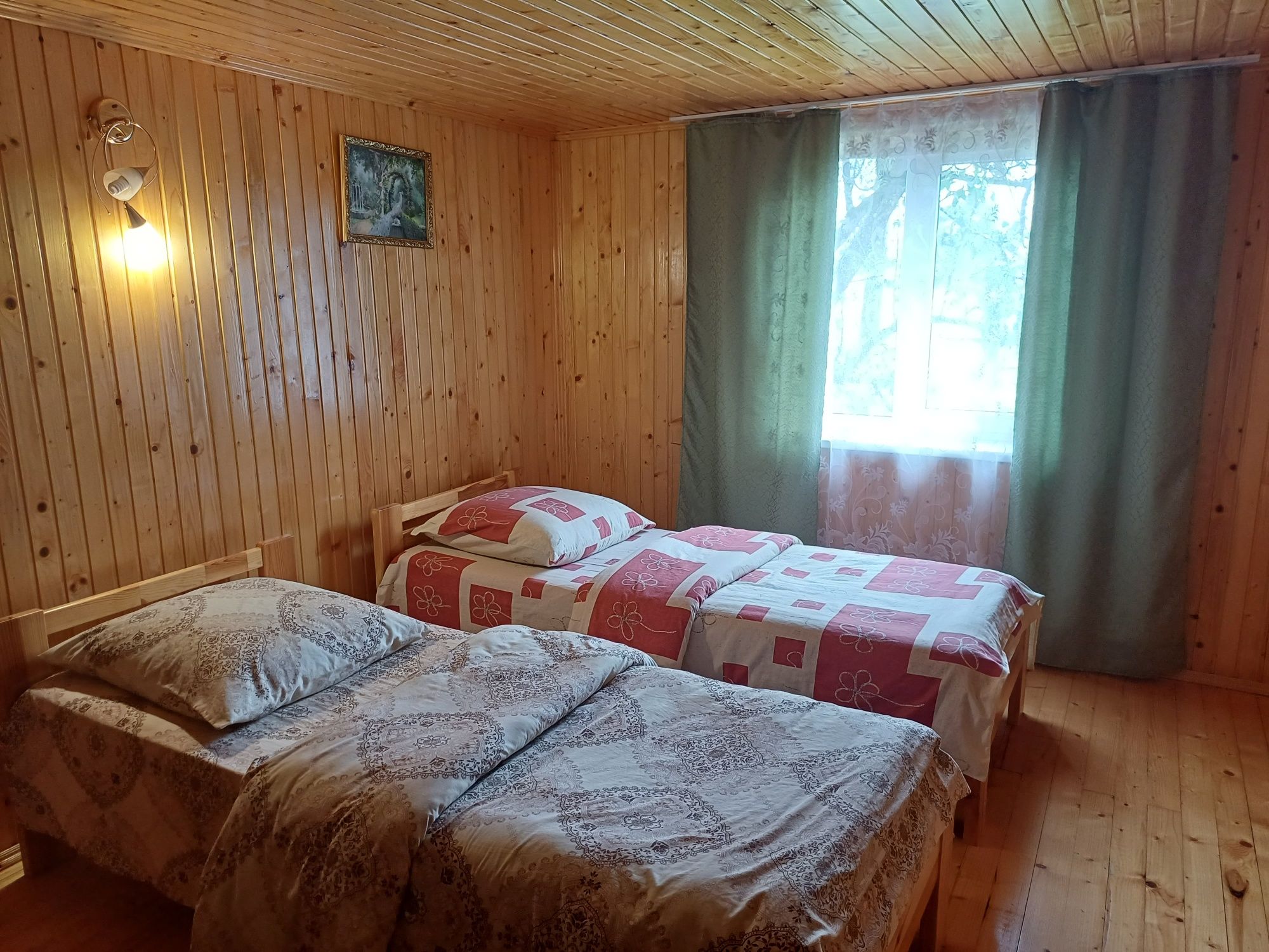 Будинок без господарів в Карпатах  для 11 гостей. В селі Волосянка.