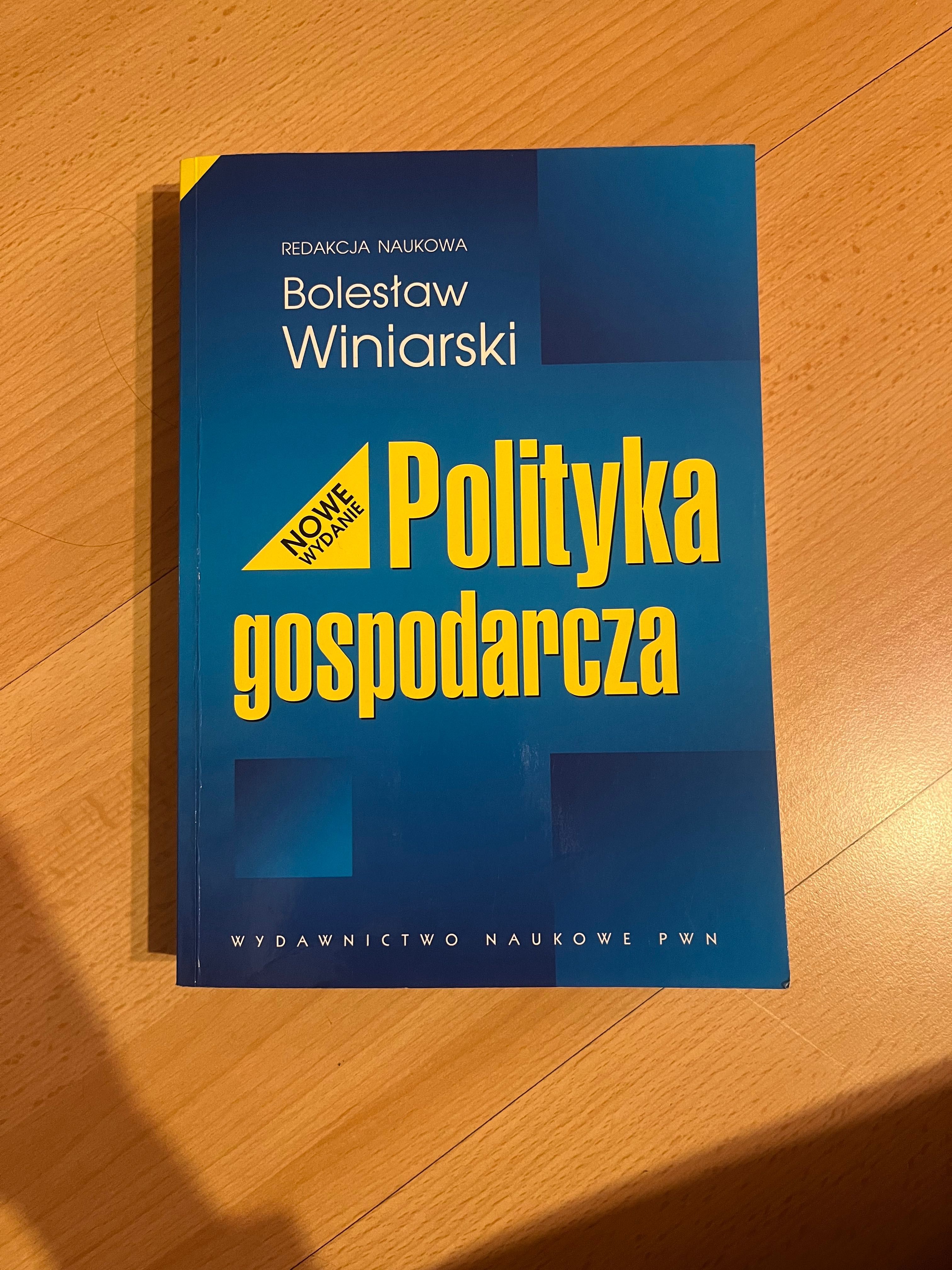 Książka ,,Polityka gospodarcza” Bolesław Winiarski