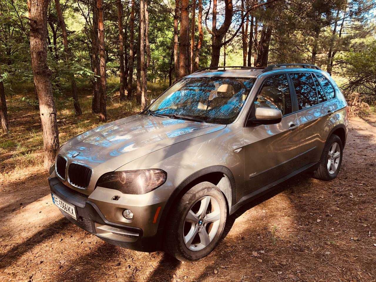 BMW X5 2008 c android и тачскрином