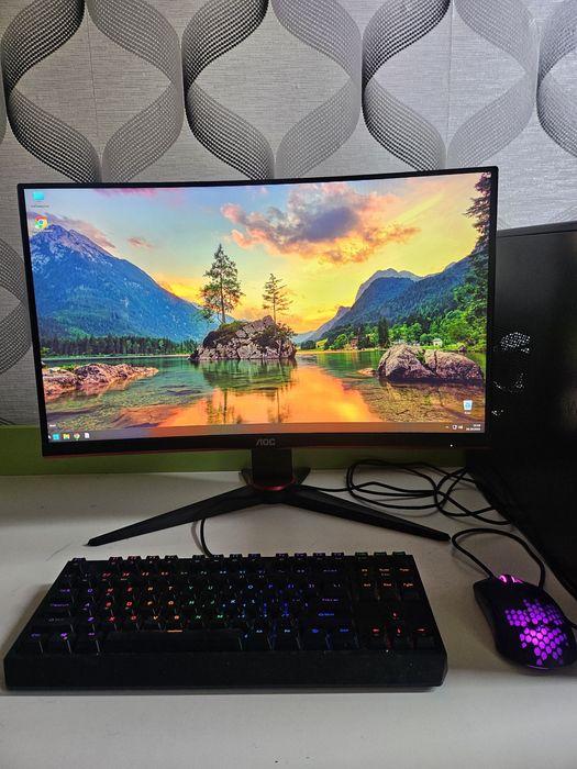 Zestaw pc do gier gtx 1050ti 2x dysk ssd 128 i 500 GB i5 16gb monitor