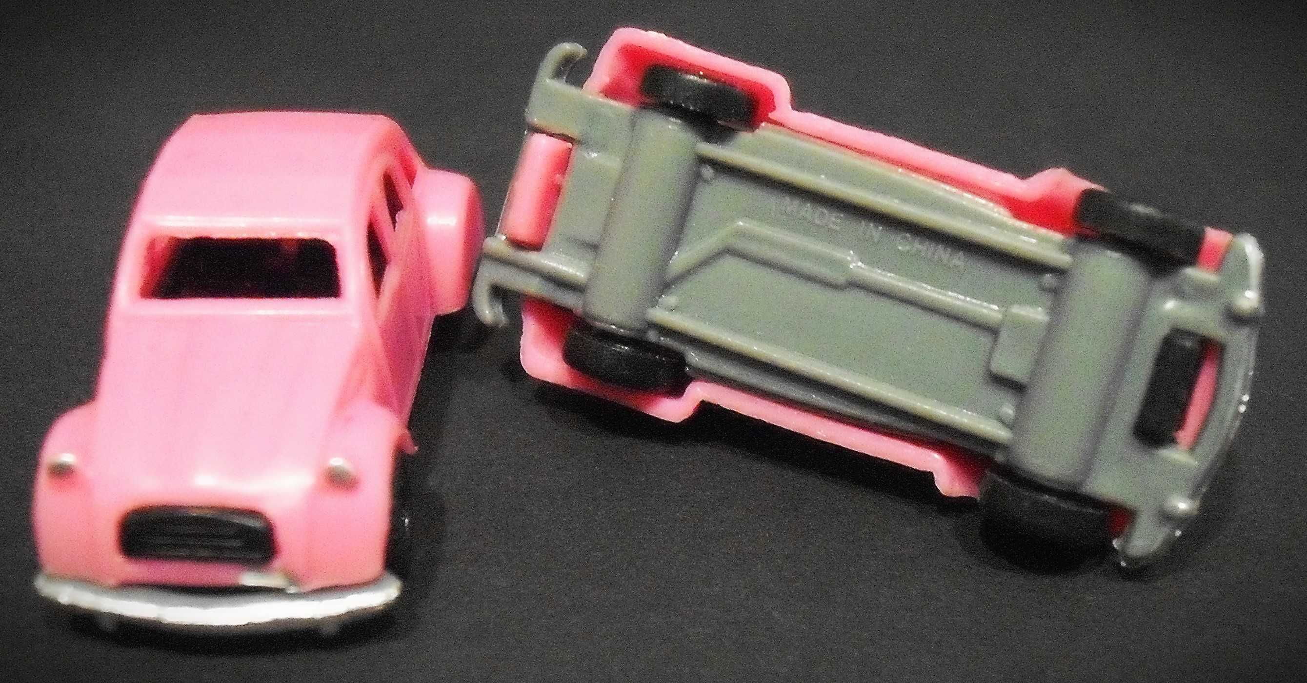 2 x Citroen 2 CV escala HO em plástico