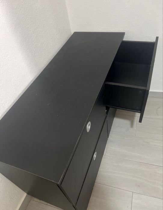 Cómoda de 4 gavetas