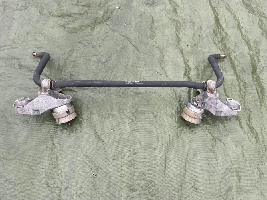 Audi A4 B6 B7 drążek stabilizatora łapa silnika poduszka