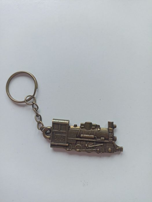 Metalowy breloczek pociąg