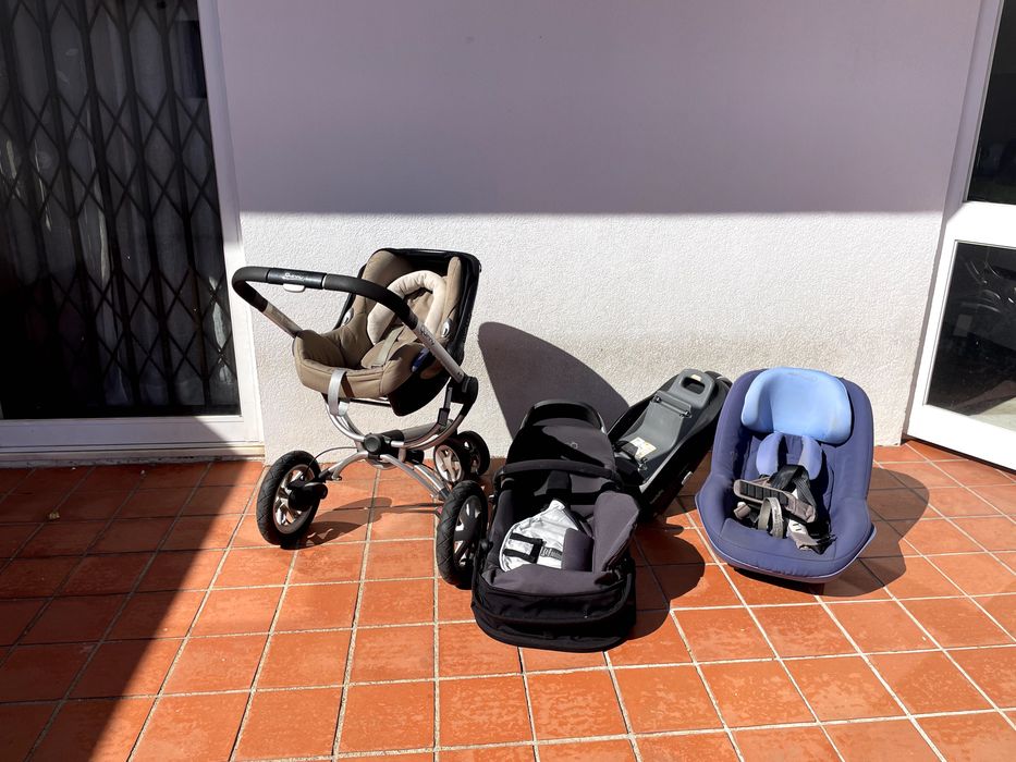 Carrinho de bébé + cadeira auto + base isofix