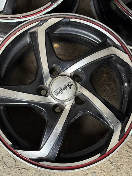 Продам диски титанові  r15