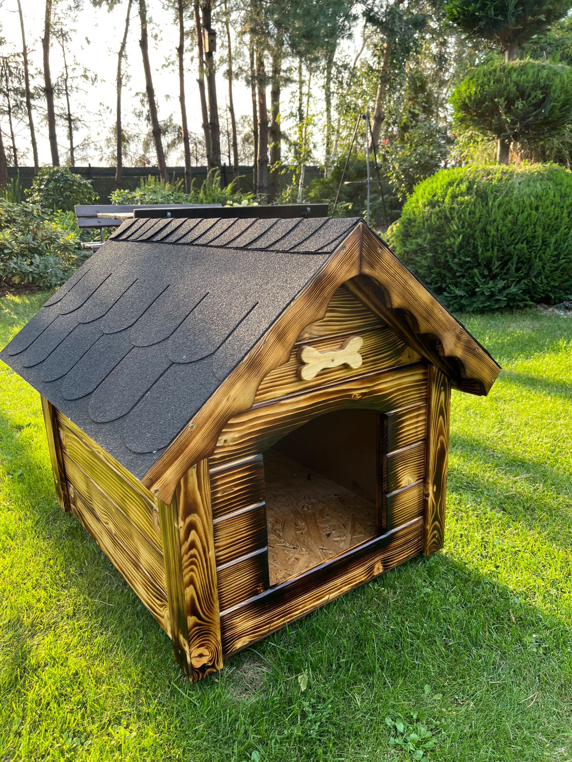 Buda dla psa 60x80cm ocieplona spaniel beagle