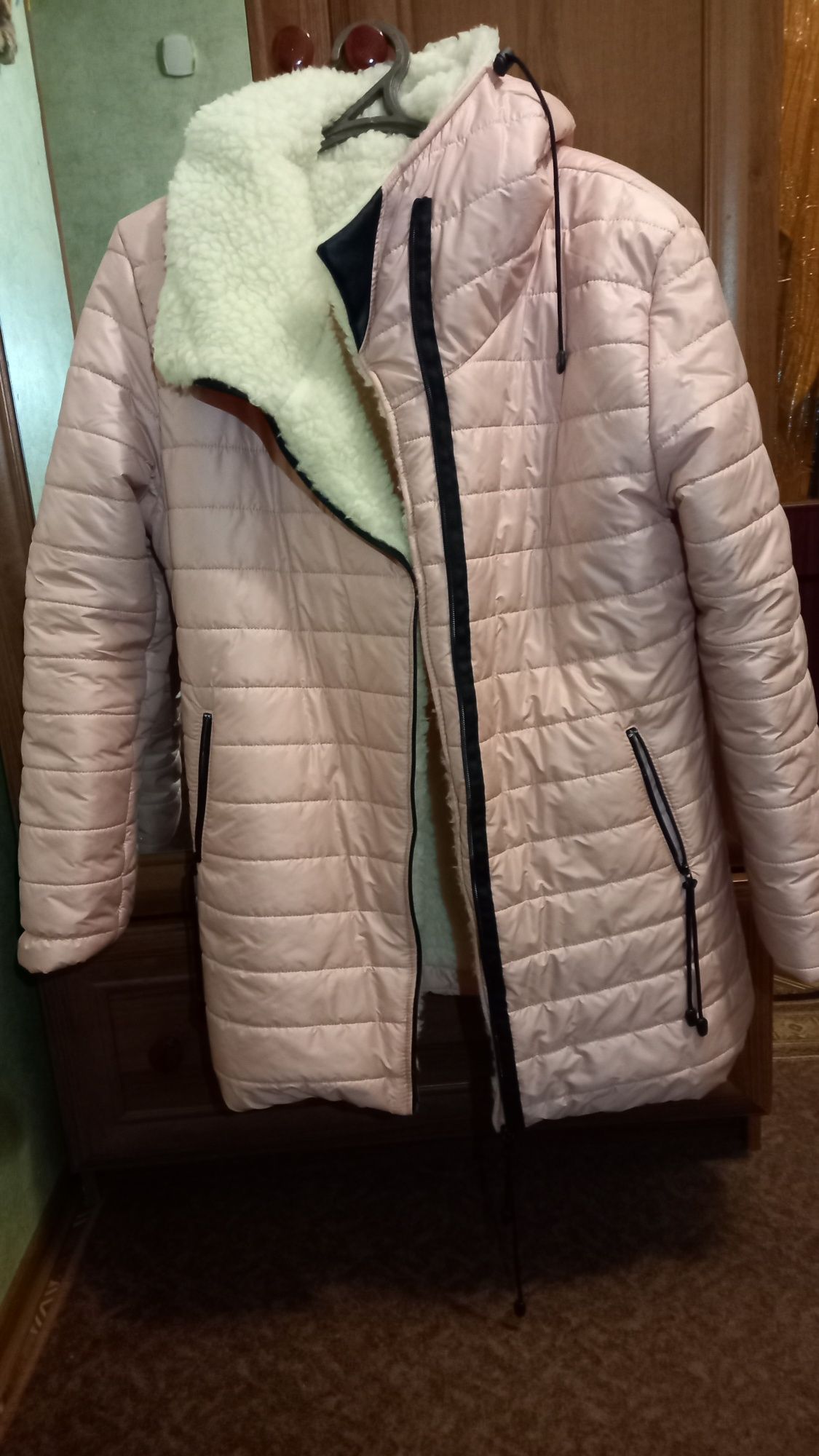 Зимняя курточка 48-50