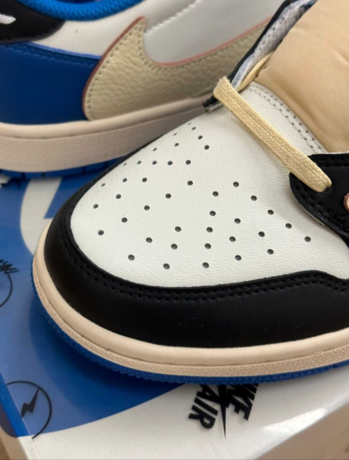 Jordan 1 Retro Low OG SP Fragment x Travis Scott R.40