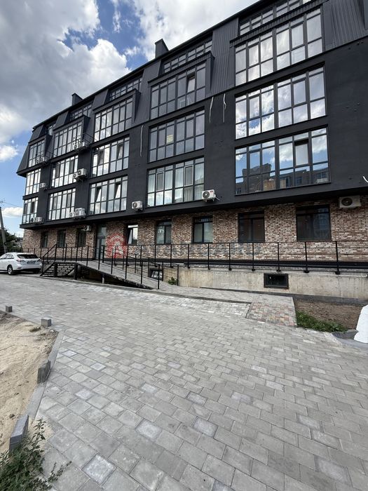 Продається простора квартира в ЖК Good House, Перемога 3