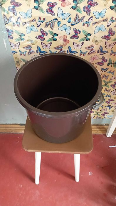 Ведро 15литров пластиковое новое