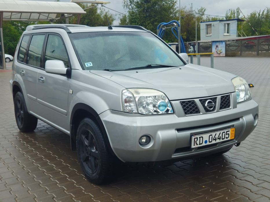 Nissan X-TRAIL 4×4