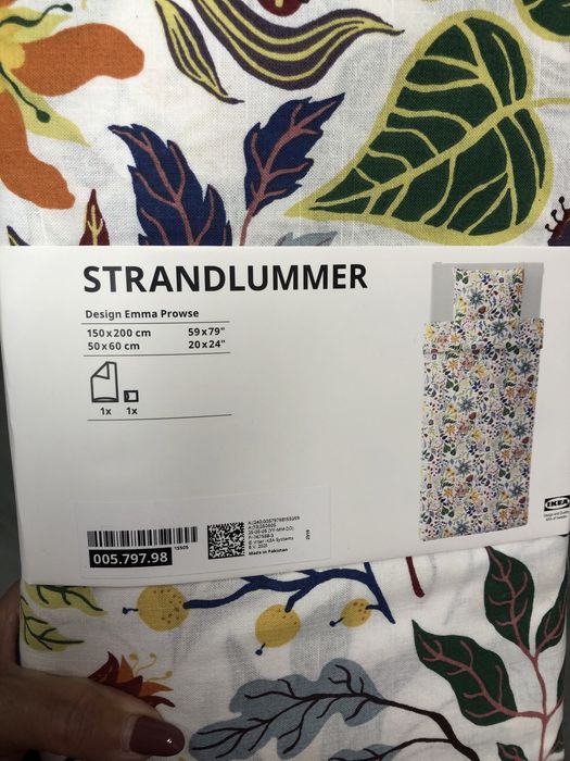 Capa de edredao de solteiro nova e embalada