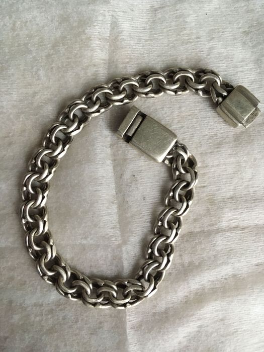 Срібний браслет високої проби!! зламана застібка!!!