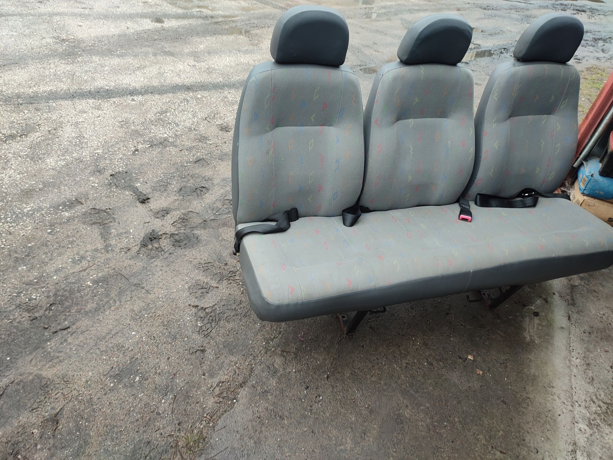 Fotele VW t5 3+1