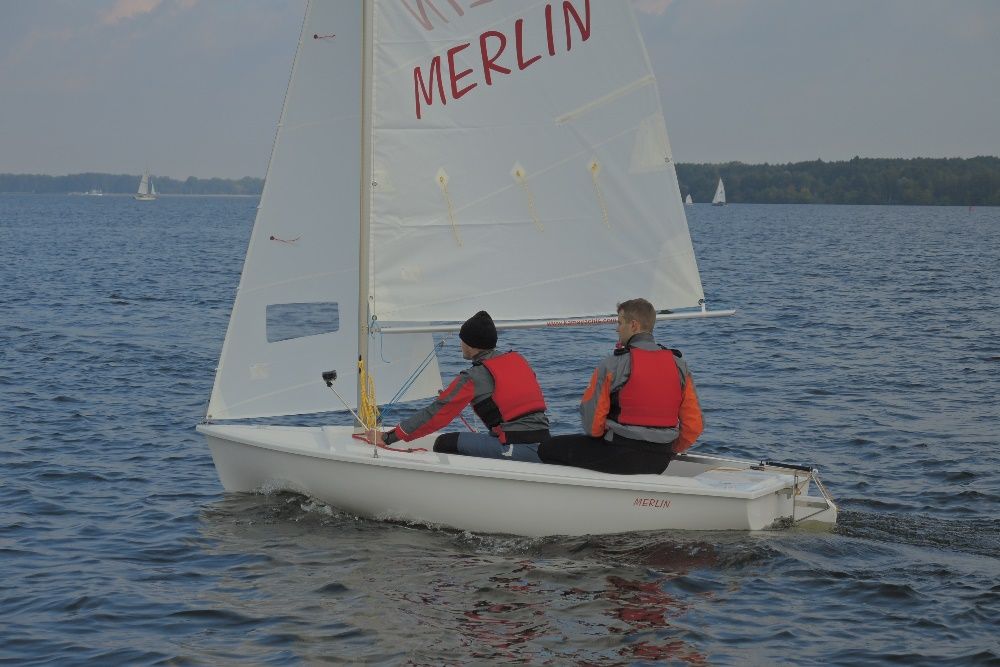 żaglówka, łódź żaglowa Merlin