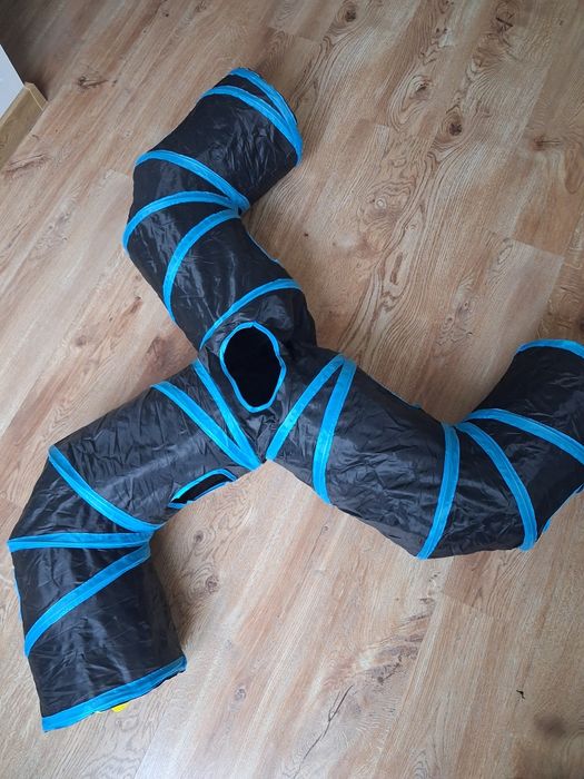 Trójramienny tunel dla kota