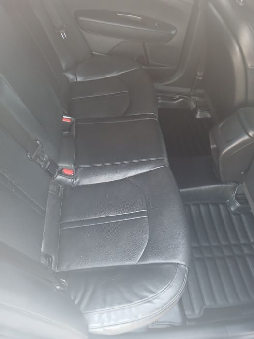 Автомобіль  киа  к5