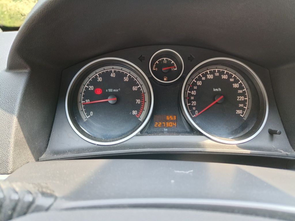 Opel astra h Gtc 2009