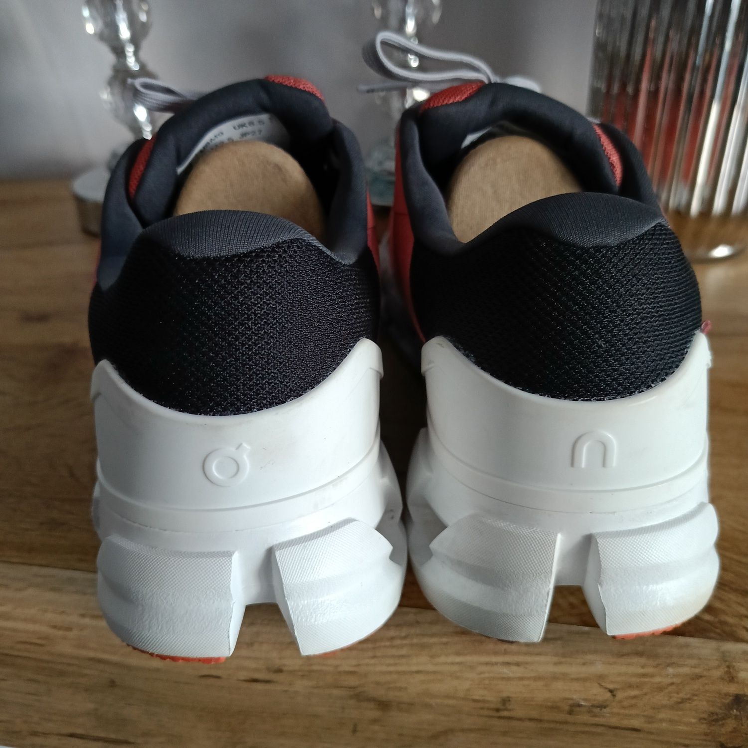 Buty on running cloudflyer 4 pomarańczowe 42,5