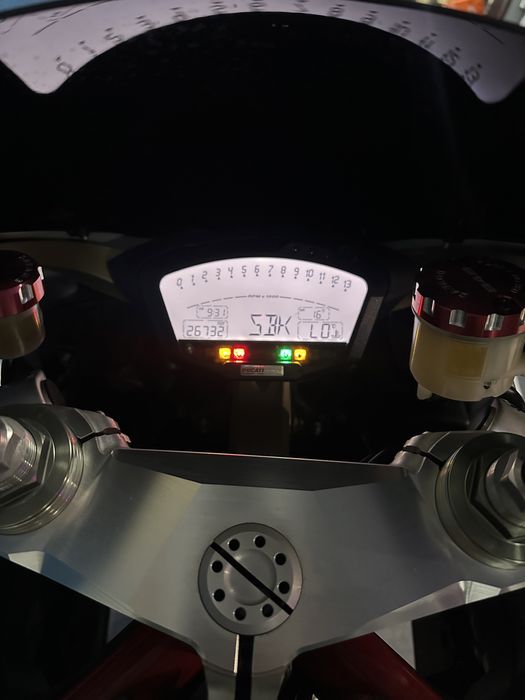 Ducati 848 Evo super sport