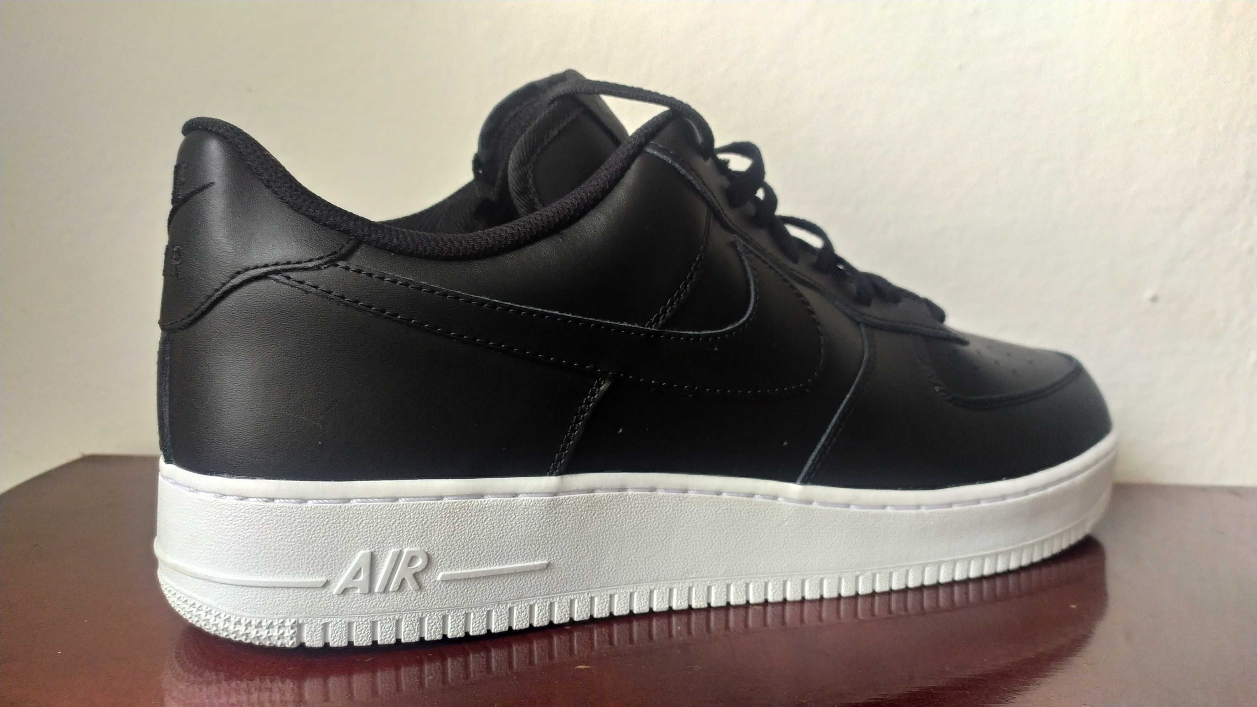 Nike Air Force 1 Low '07 nowe 51,5