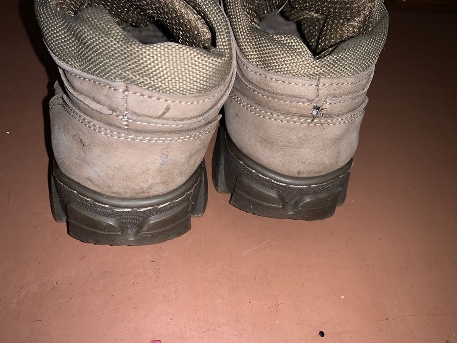 Трекинговые ботинки кроссовки кожаные