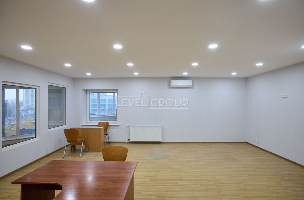 Оренда офісного приміщення з ремонтом Лобановського 9/1