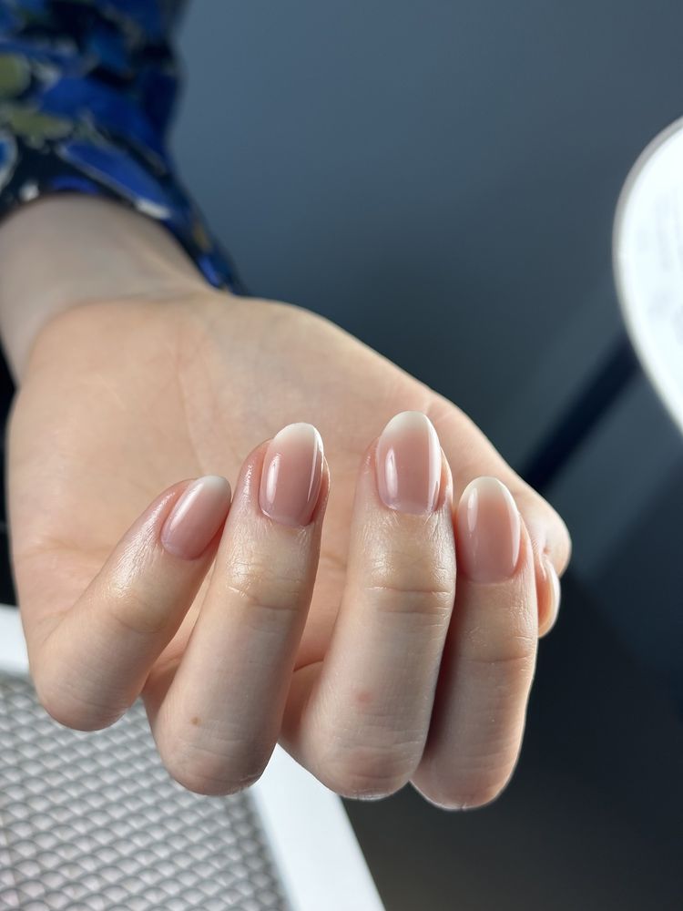 Wolne miesjca 17-20.05-15%!Manicure hybrydowy/pedicure/przedłużanie