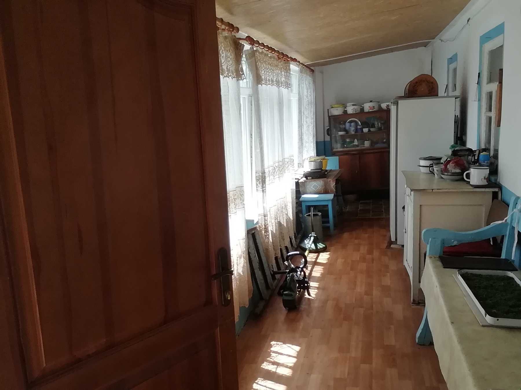 Окремостоячий будинок 8 км від Полтави в с. Куклинці, 56 м2, 37 сот