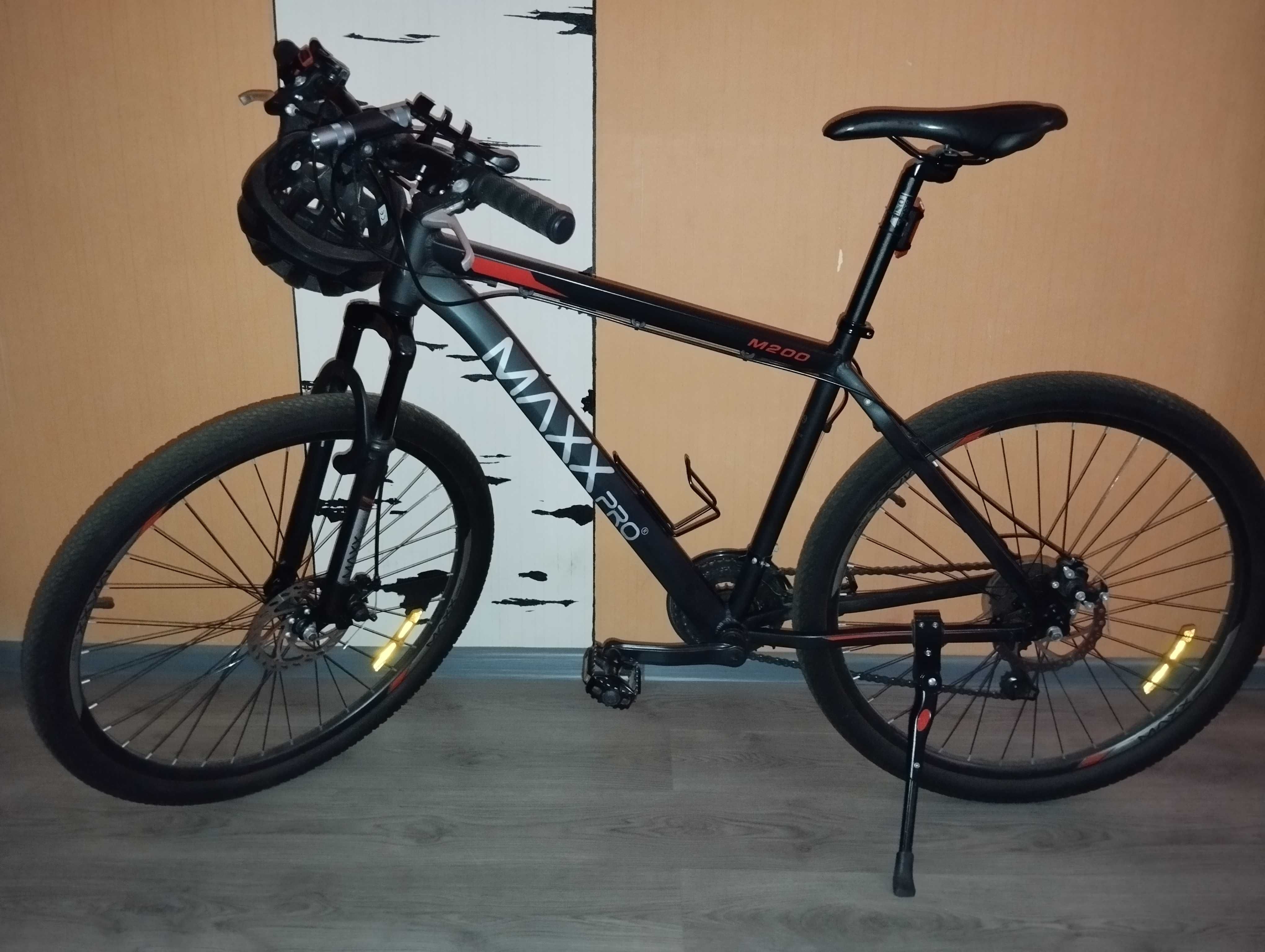 Велосипед MaxxPro M 200  27,5" 19"(48 см) аллюминий, черно-красный