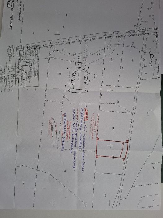 Sprzedam działkę budowlaną z warunkami zabudowy  w pięknej okolicy.