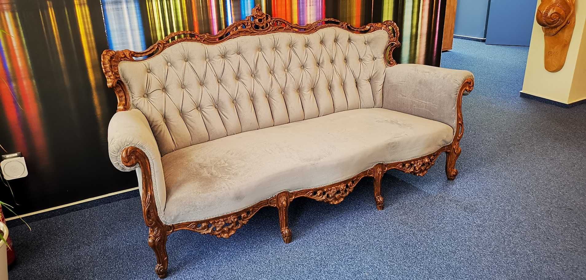 Stylowa sofa w stylu ludwikowskim, kolor szary