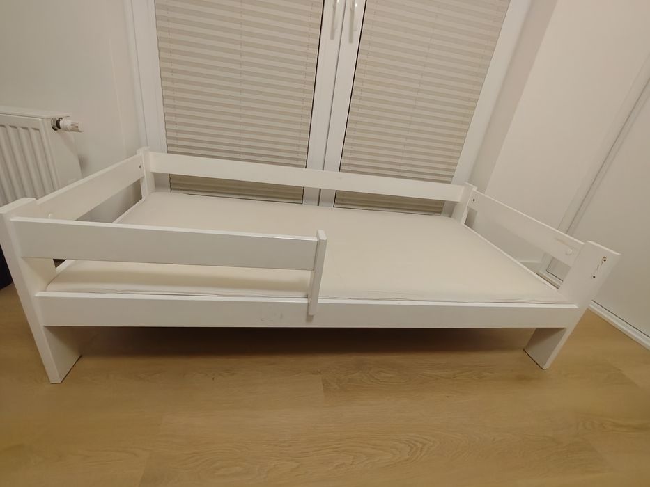 Łóżeczko dziecięce DREWNIANE 160 x 80