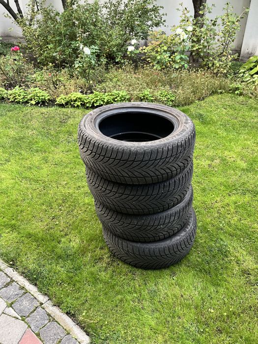 Зимові шини Goodyear UltraGrip Ice 2 205/55 R16 94T. Ціна за 1 шт.