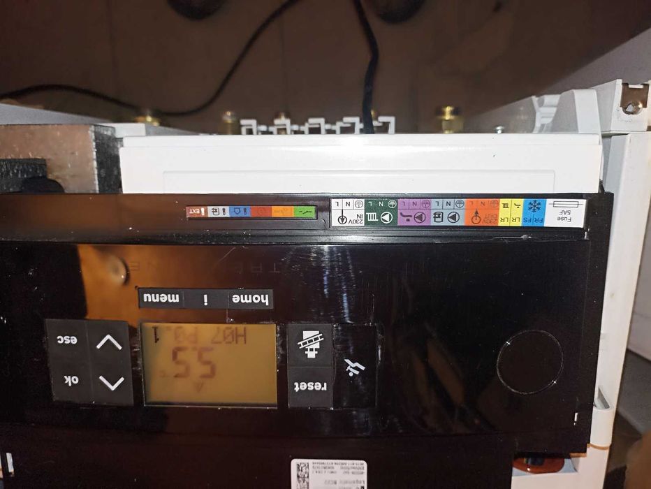 котел газовий конденсаційний нефіт будерус