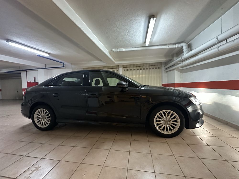Audi A3 Limousine 1.6 TDI S-line