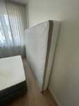 Materac 160x200 twardy w dobrym stanie