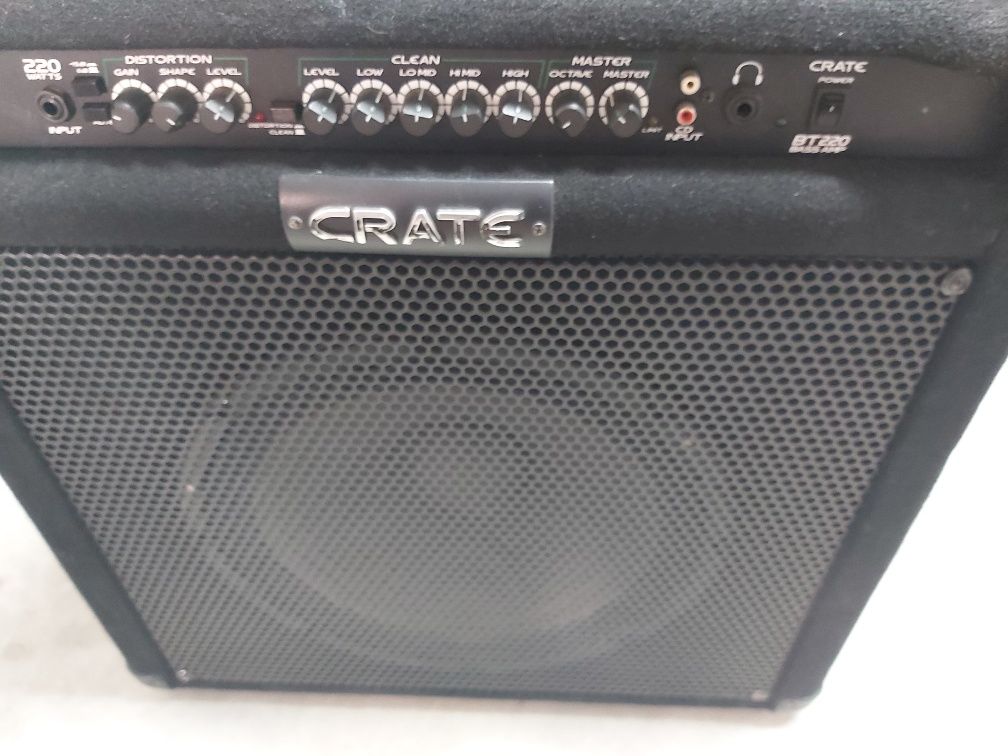 Amplificador de BAIXO e de GUITARRA