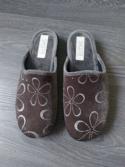 Жіночі тапочки  25 см 39 р