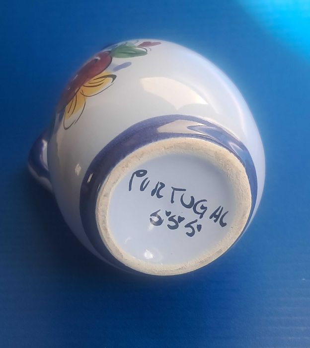 Pequeno Jarro de Louça de Alcobaça