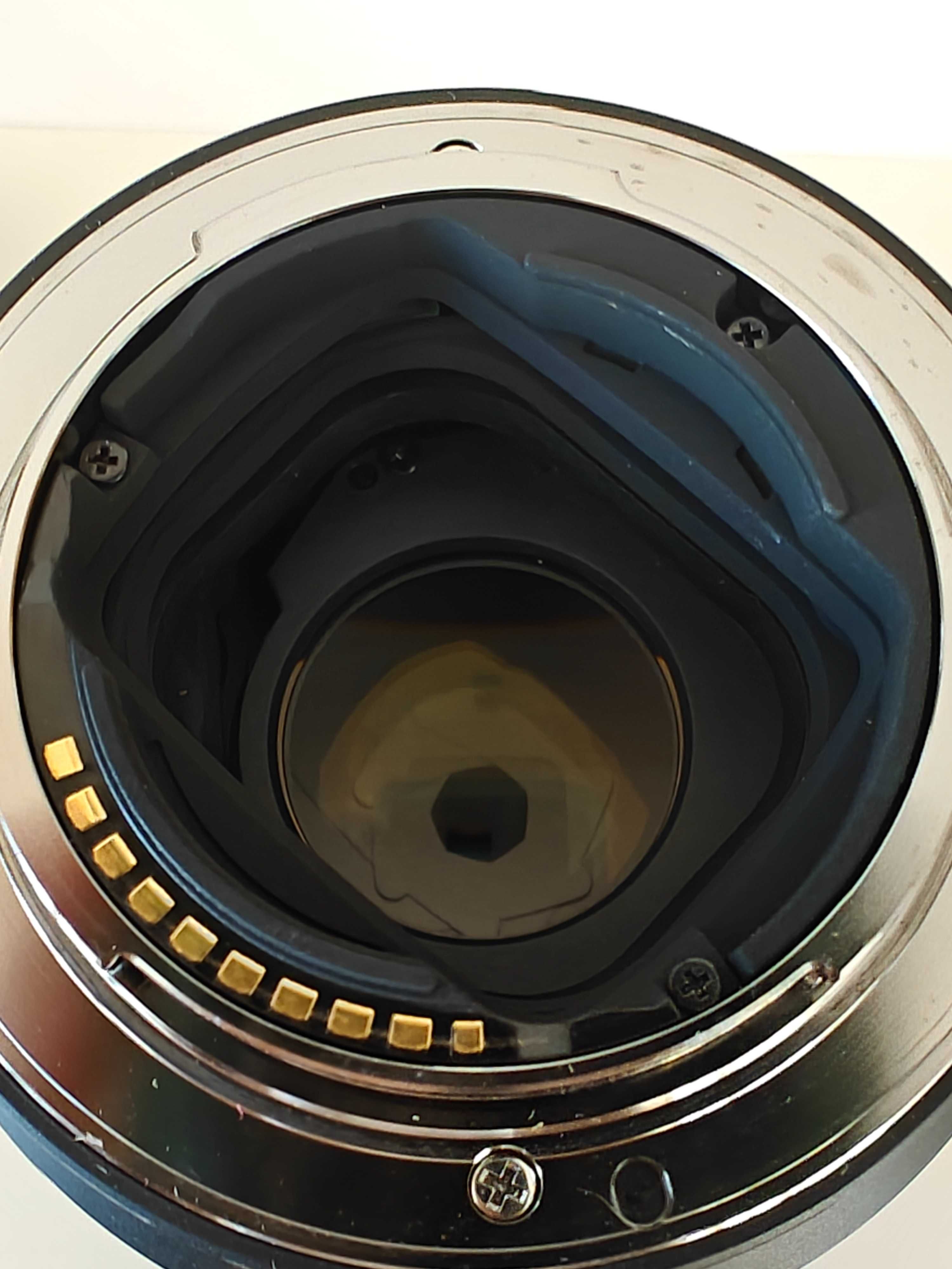 Sony FE f/1.8 50mm lens