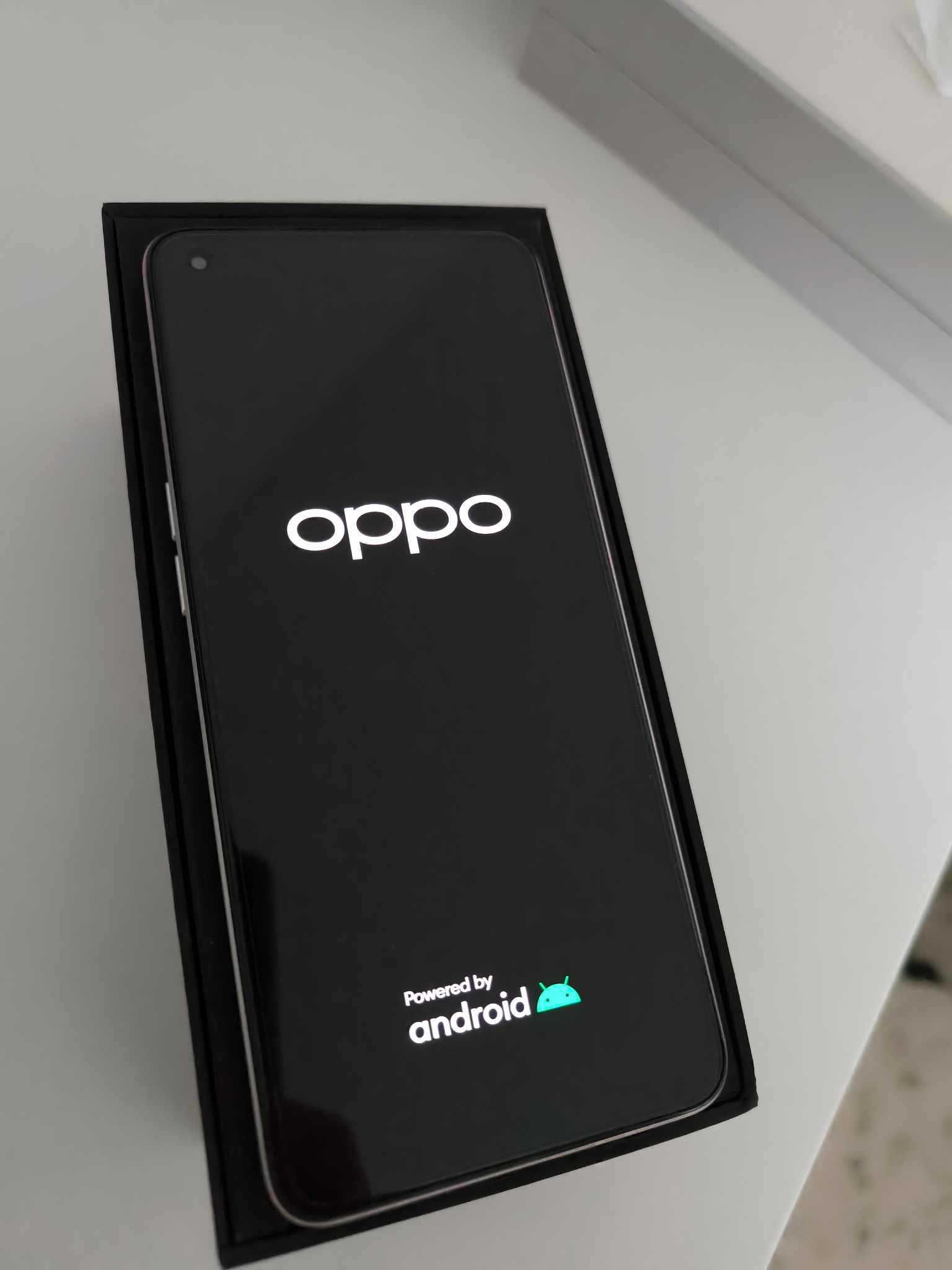 Smartfon OPPO Reno7 8 GB / 128 GB Pomarańczowy