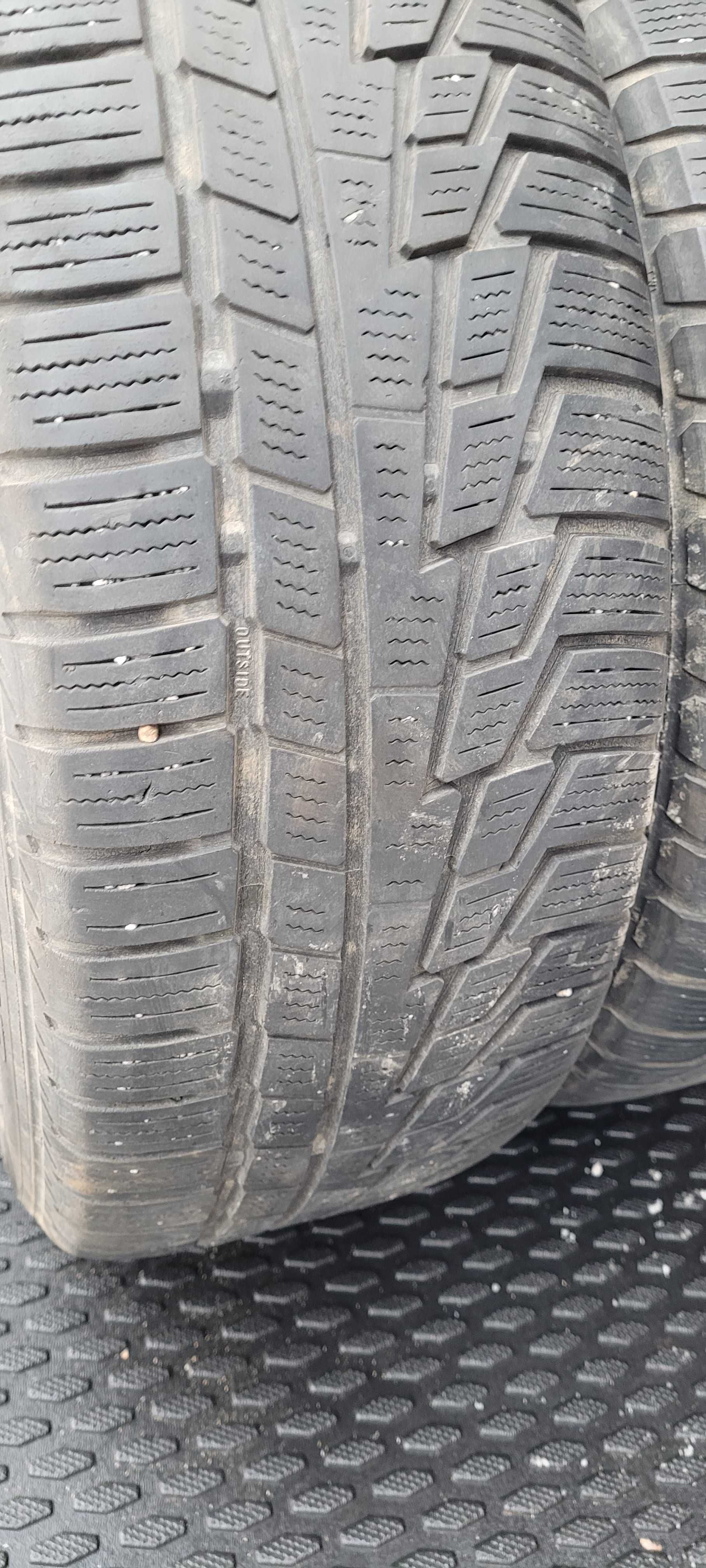 2x Opony ZIMOWE 215/55R17 98V 2010r NOKIAN 5mm