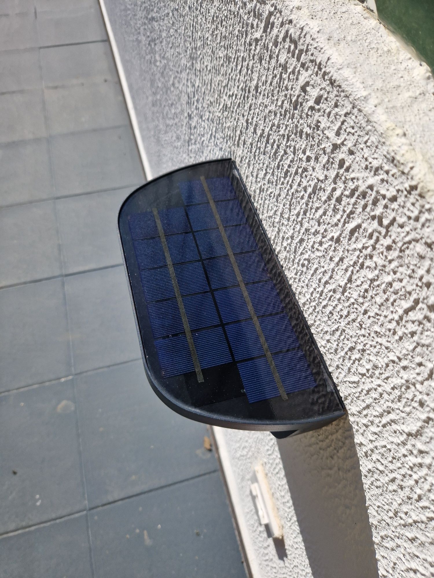 Apliques solares de exterior