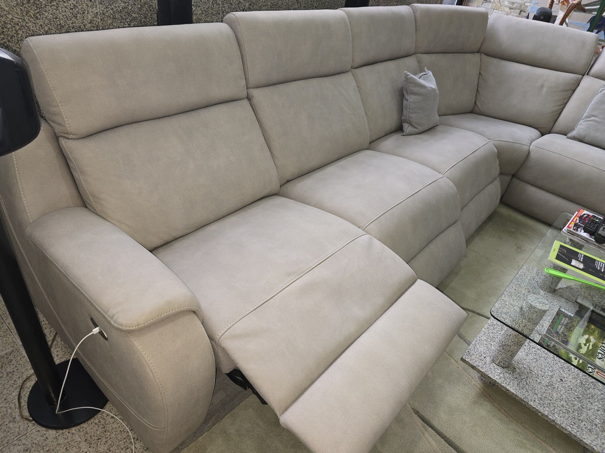 Vendo Sofa 5 Lugares com 3 lugares relax