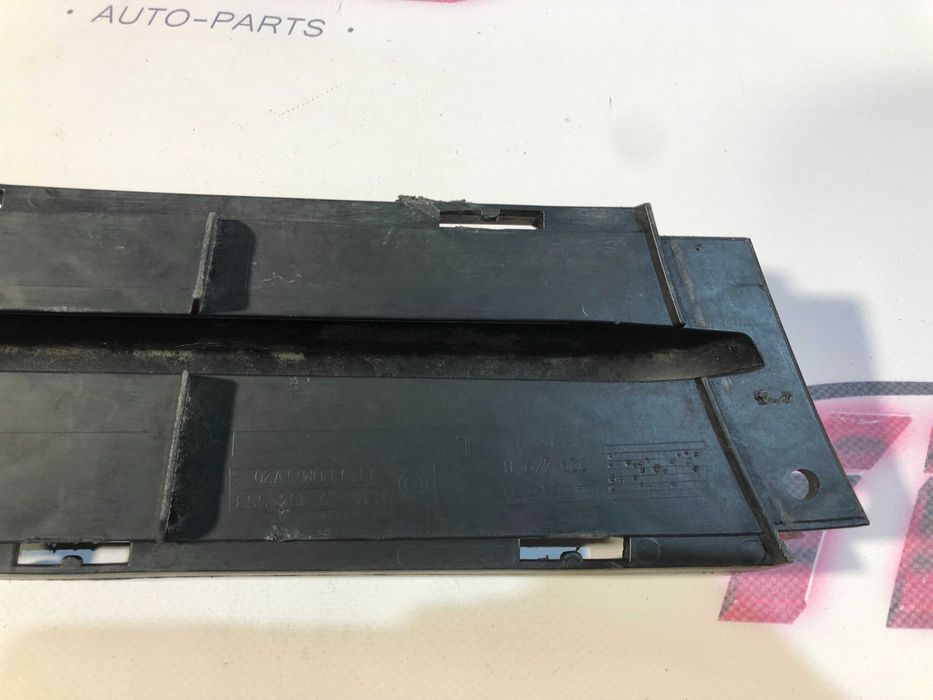 Grelha Parachoques BMW SERIE 5 E90 E91 ESQUERDA ORIGINAL